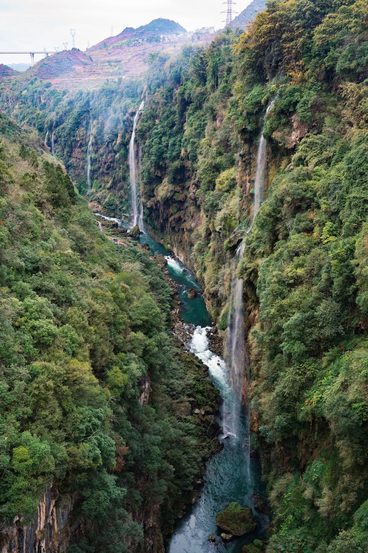 滇黔春行 · 马岭河峡谷